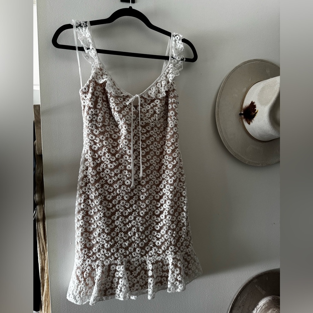 City Studio White Floral Lace Dress